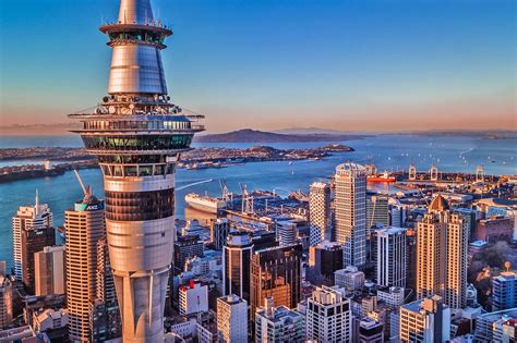 EST to Auckland, New Zealand .